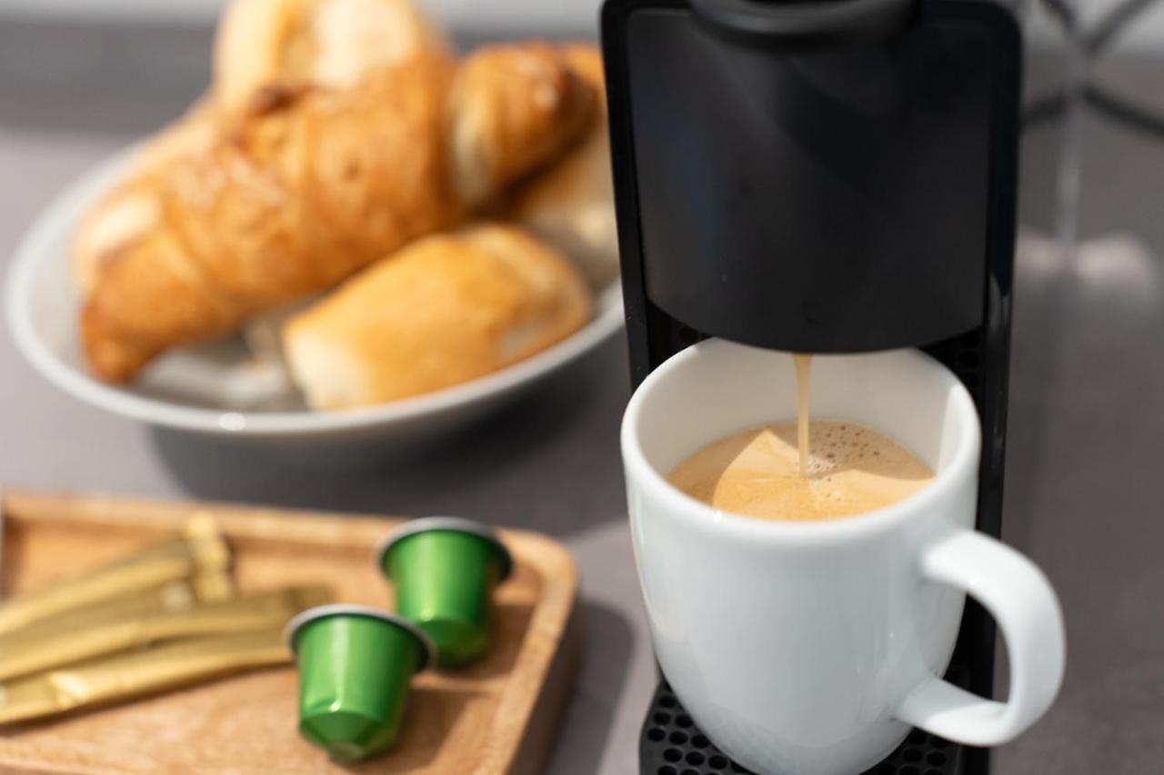 Benville Meissen - Nespresso Kaffee - Smart-Tv - Modern Exteriör bild